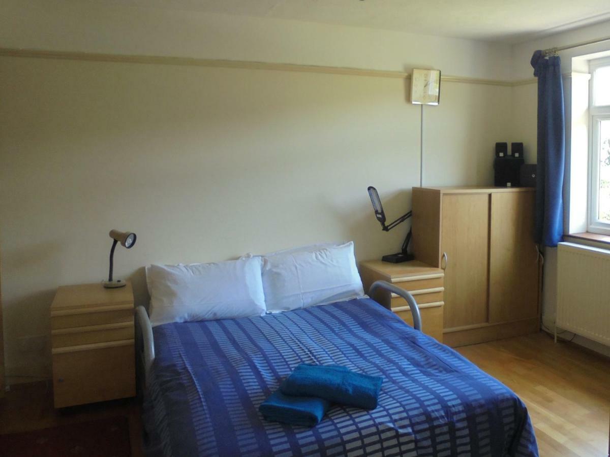 Вилла Kelvin Side Истбурн Экстерьер фото